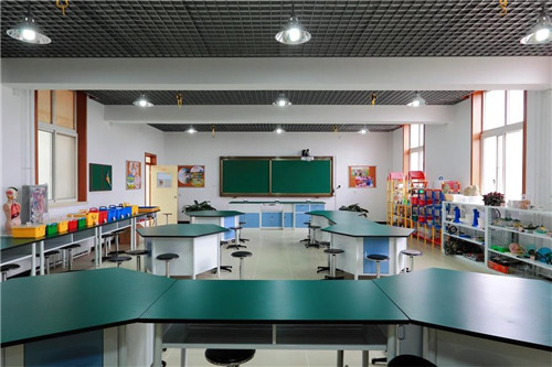 河南理化生試驗(yàn)臺(tái)OBE